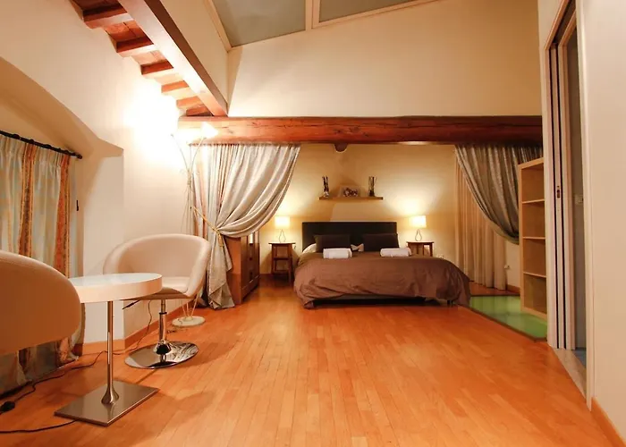 Santa Reparata Loft